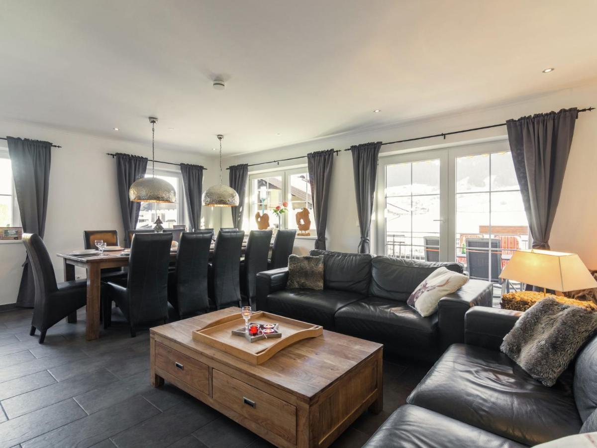 Luxurious Holiday Home With Terrace In Tyrol Brixen im Thale Buitenkant foto