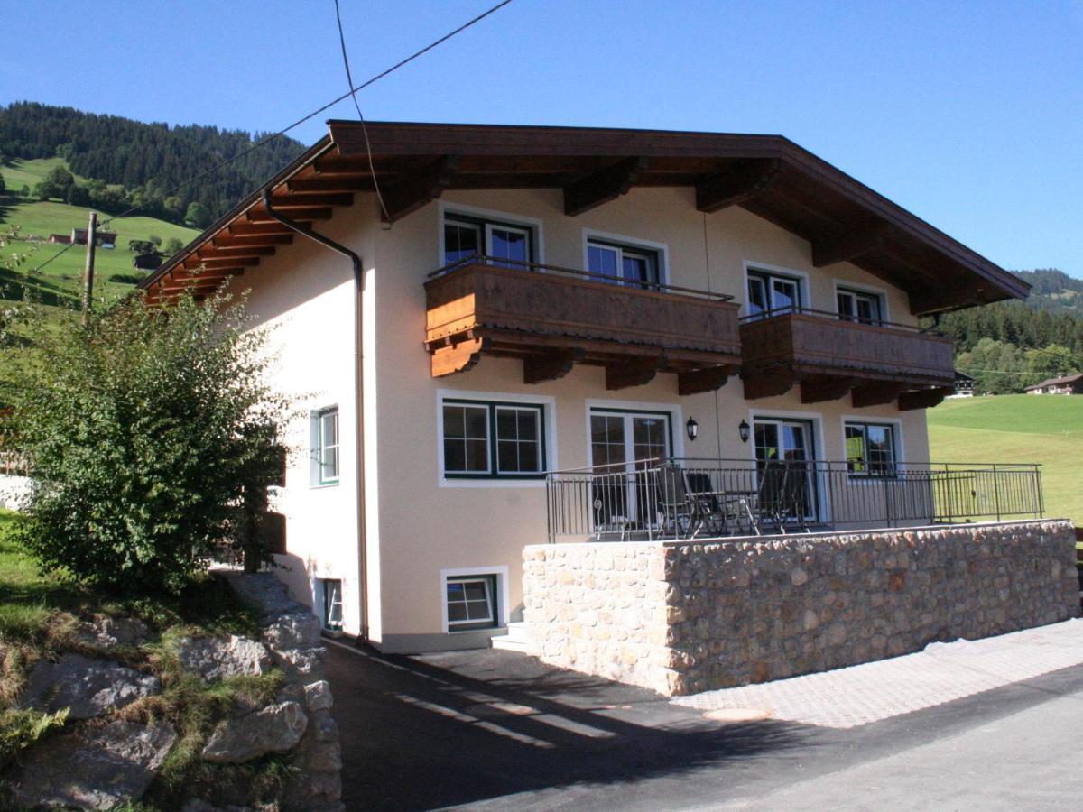 Luxurious Holiday Home With Terrace In Tyrol Brixen im Thale Buitenkant foto